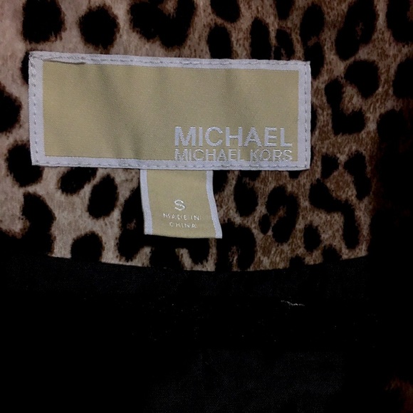 Michael Kors Leopard Print Puffer Vest - Picture 3 of 8